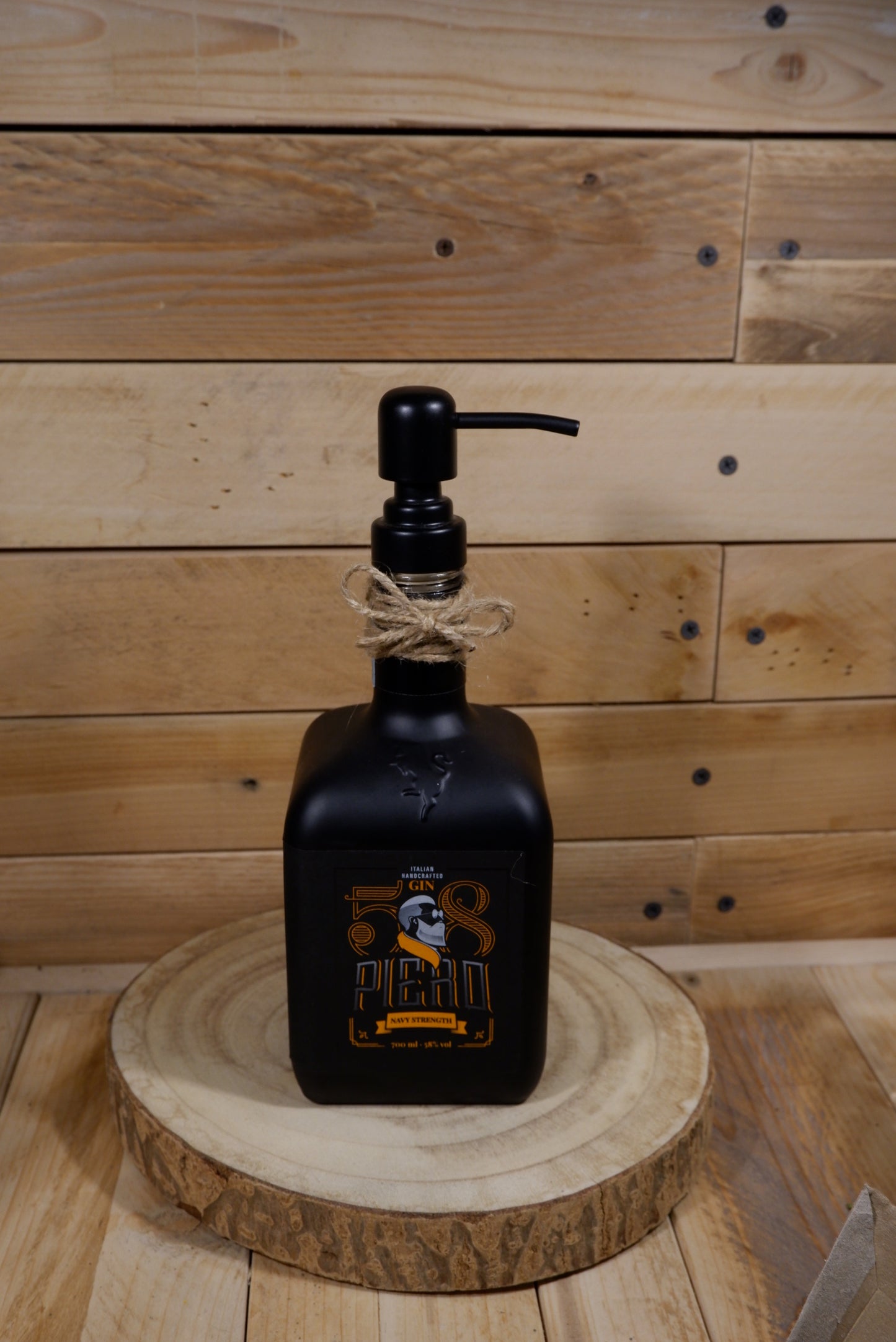 Dispenser Piero Dry Gin Black edition